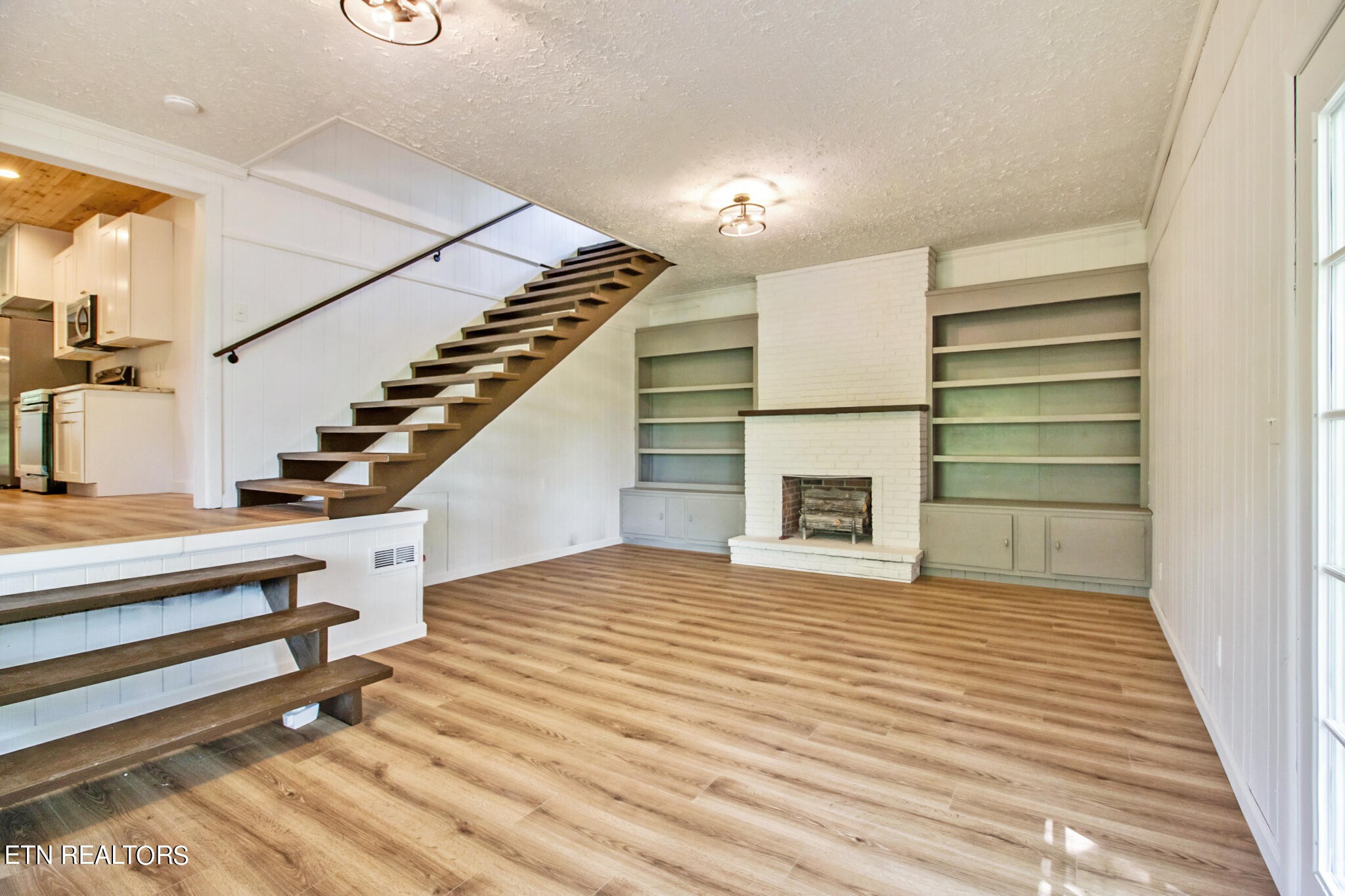 2424 Rotten Fork Road Pall Mall, TN 38577 - Photo 30 of 43 Gallery Image 30