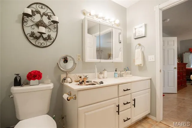 $515,000 | 875 Ripley 142e-38, Naylor, MO 63953