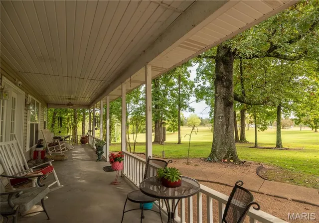 $515,000 | 875 Ripley 142e-38, Naylor, MO 63953