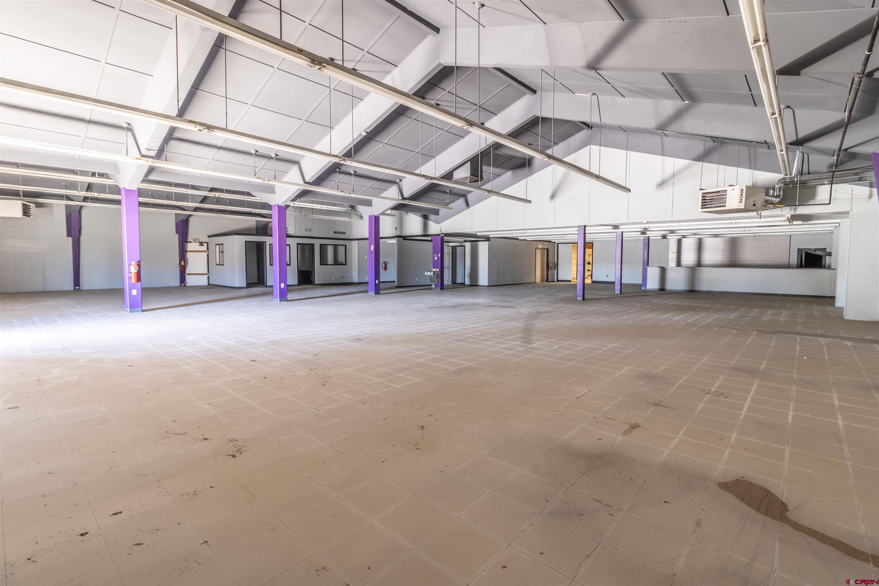 a view of a big room with an empty space