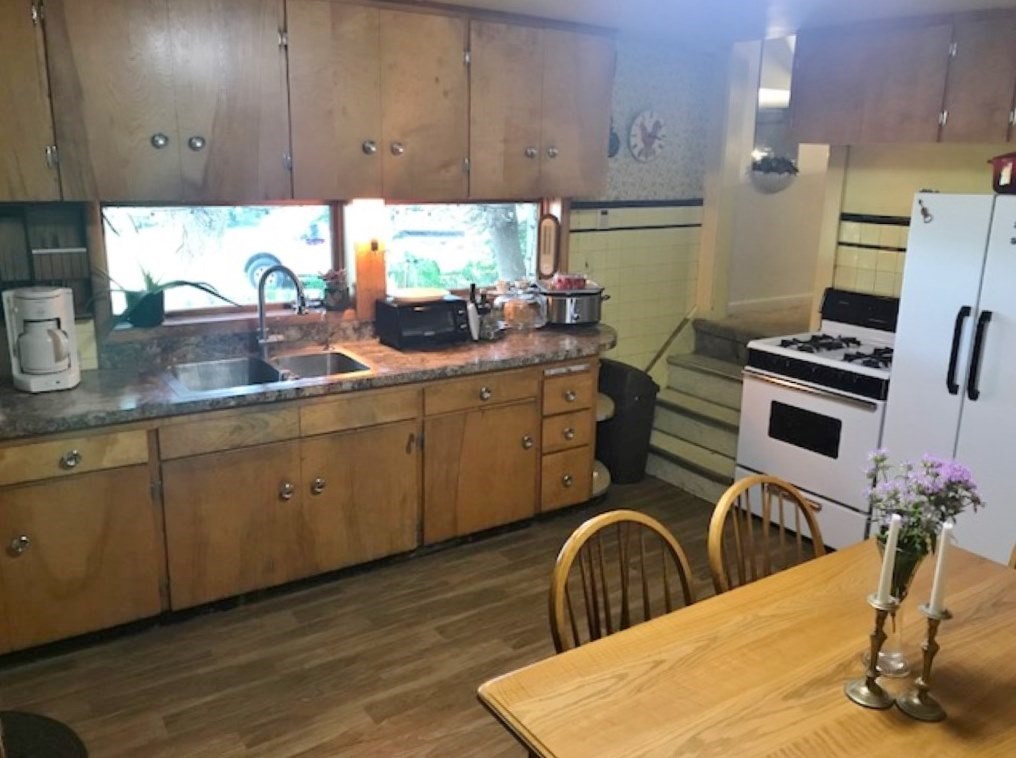 4563 West Harrison Road Alma, MI 48801 - Photo 8 of 25 1850302-7.JPG