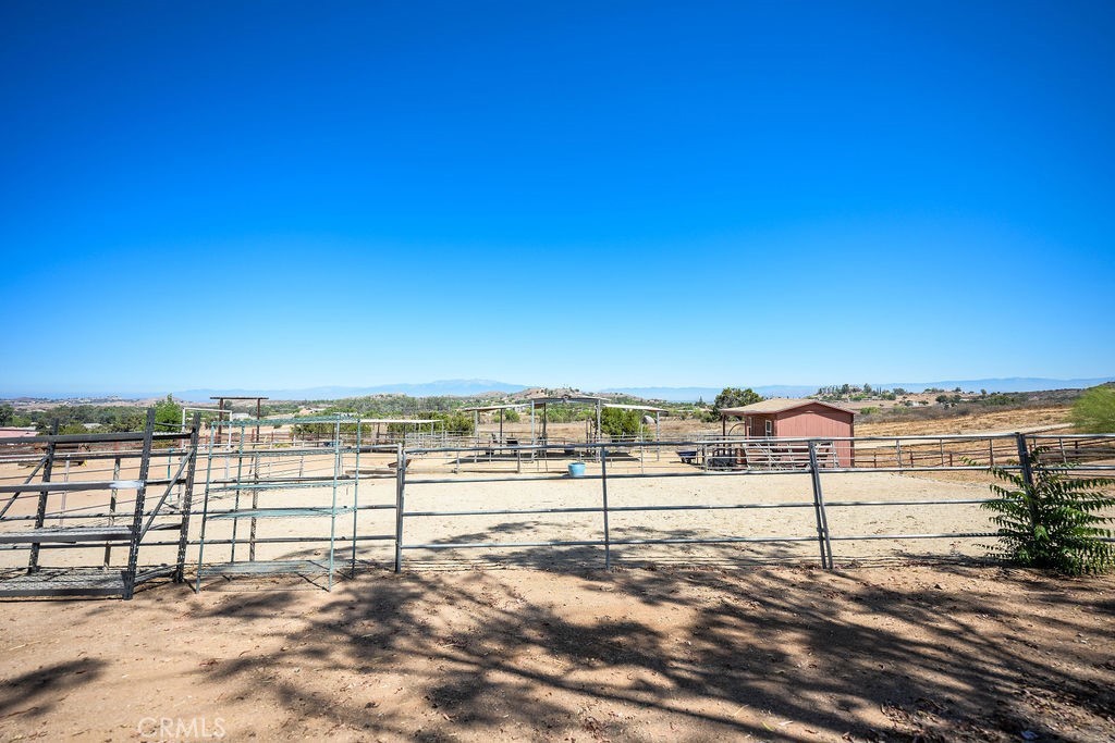 19217 Idaleona Road Perris, CA 92570 - Photo 29 of 38 Gallery Image 29