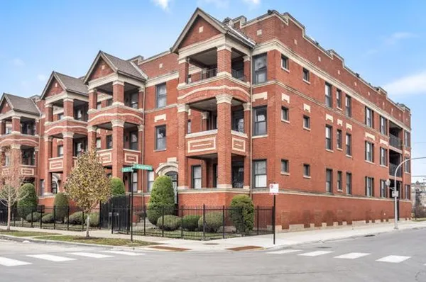 $1,700 | 6511 South Blackstone Avenue, Unit 3, Chicago, IL 60637