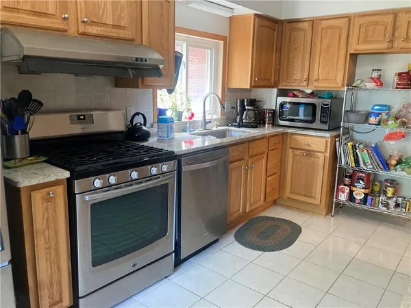 $2,750 | 6492 Monitor Street, Pittsburgh, PA 15217