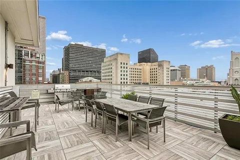 $725,000 | 731 St Charles Avenue, Unit 413, New Orleans, LA 70130