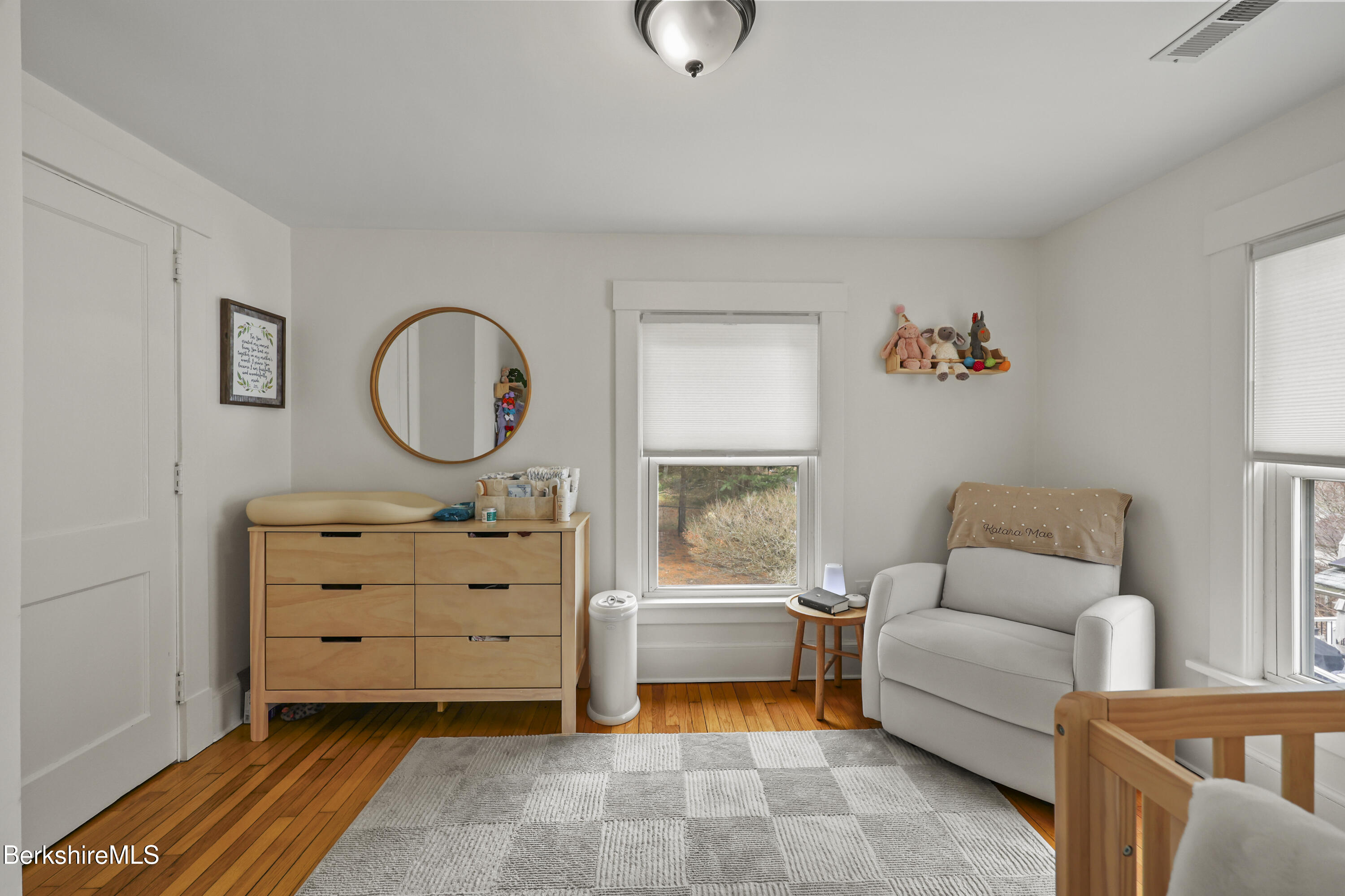 27 Morgan Street Pittsfield, MA 01201 - Photo 20 of 33 a room with furniture and a mirror