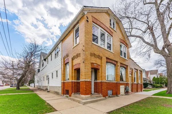 $430,000 | 5101 31st Place, Cicero, IL 60804