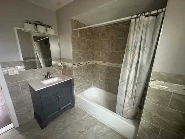 $990 | 62.5 Dickinson Street, Binghamton, NY 13905