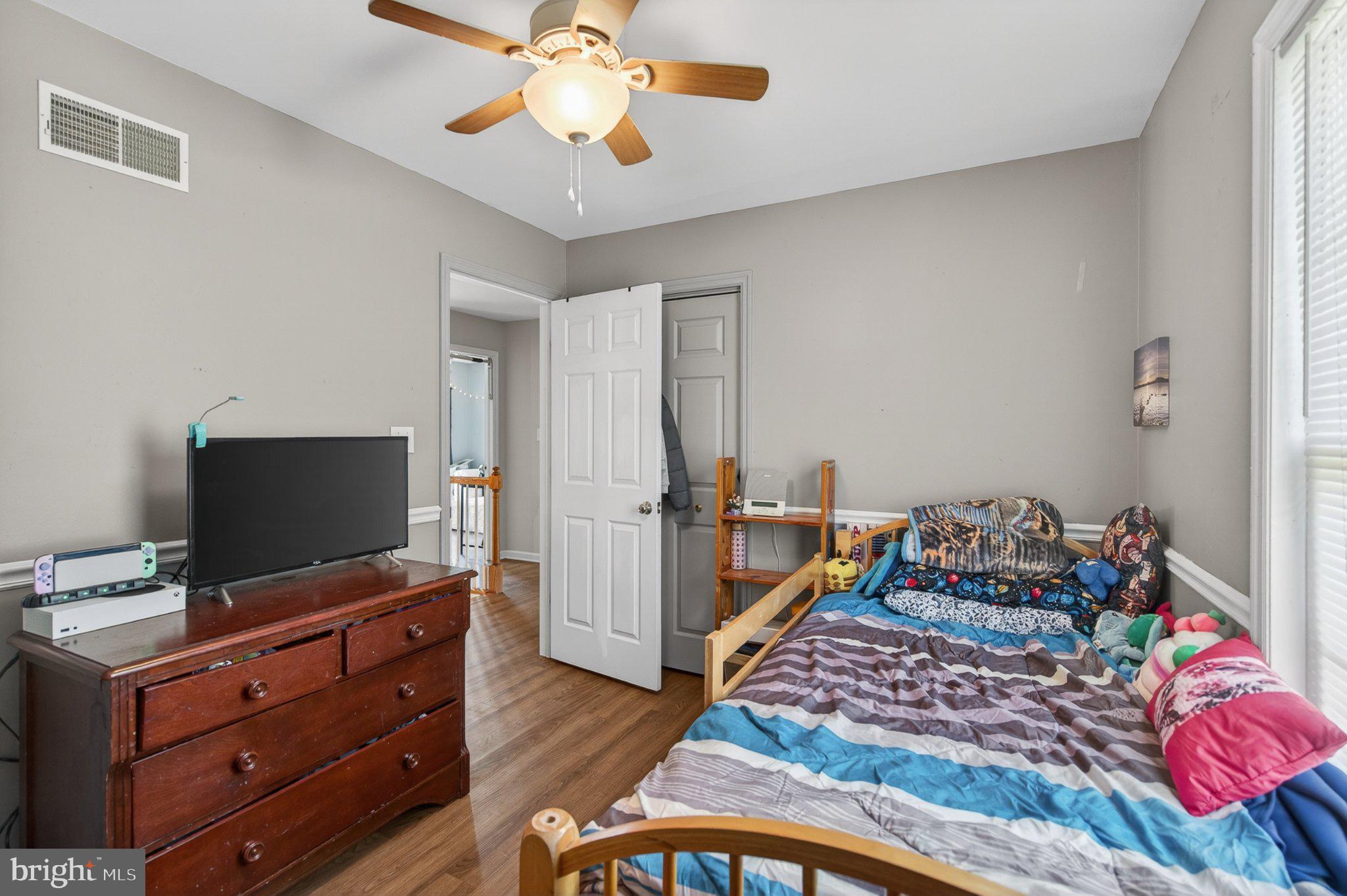 45 Latham Road Nottingham, PA 19362 - Photo 45 of 80 Cozy bedroom with warm, inviting tones.