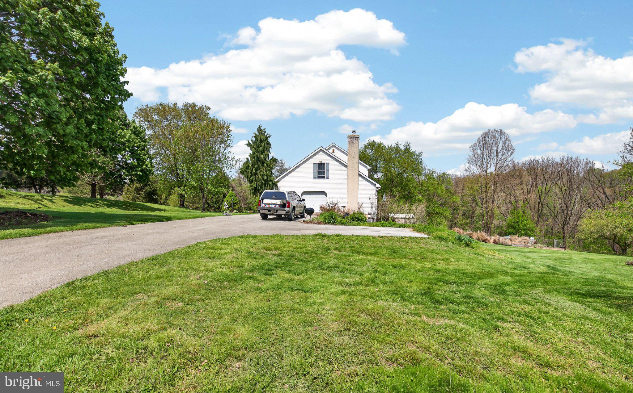 45 Latham Road Nottingham, PA 19362 - Photo 48 of 80 Charming home on a lush green hillside.