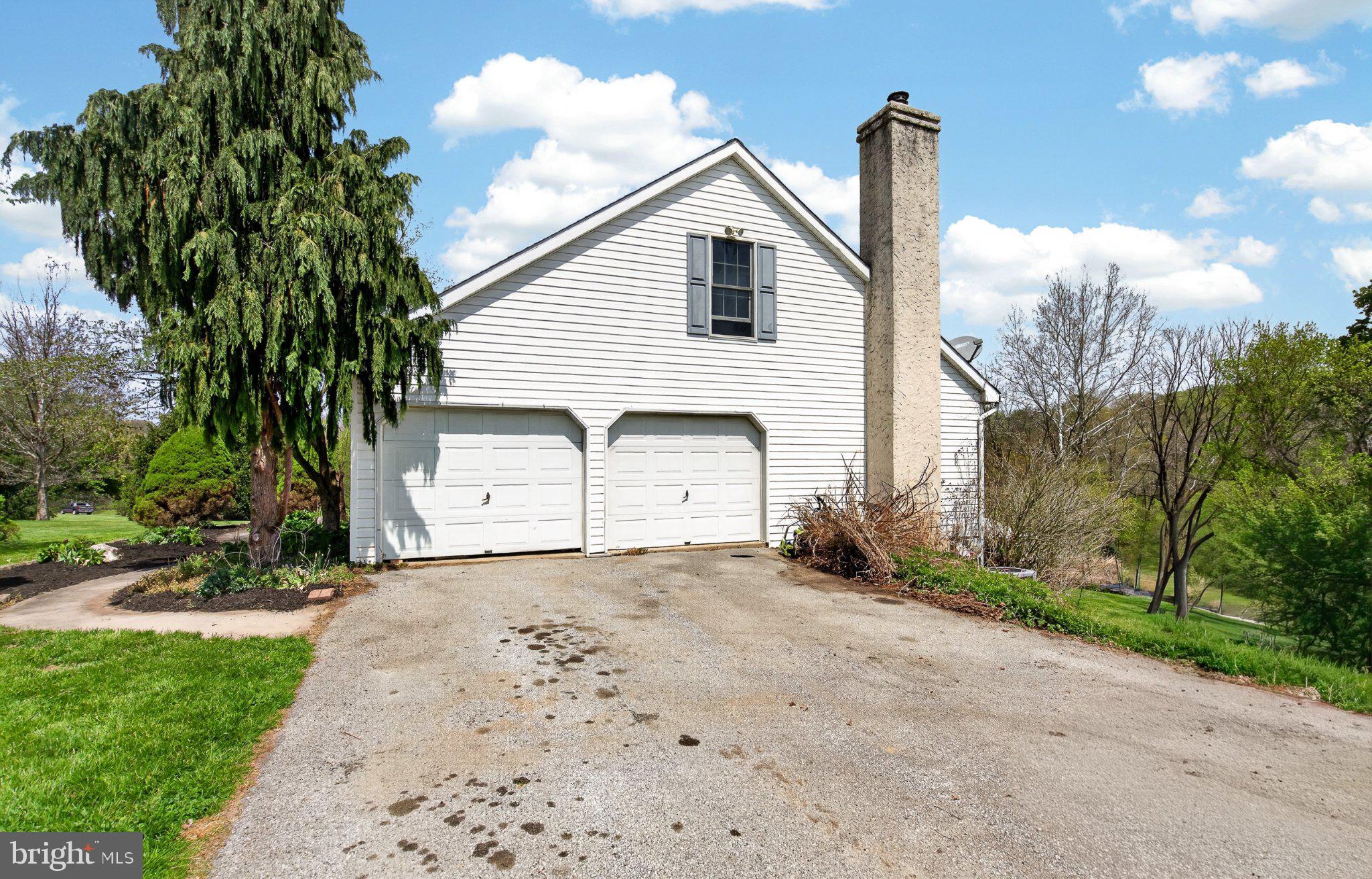 45 Latham Road Nottingham, PA 19362 - Photo 49 of 80 Charming home with scenic surroundings.
