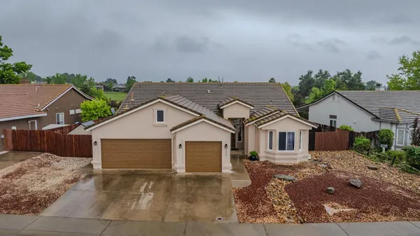 $595,000 | 722 Fairway Drive, Ione, CA 95640