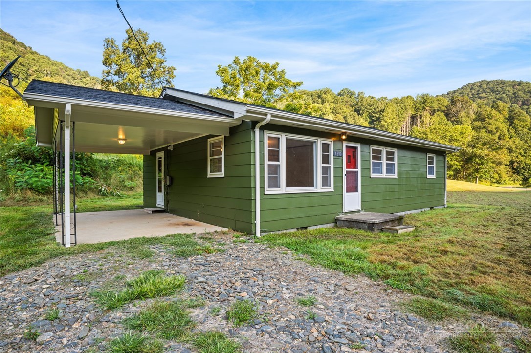 4690 3 Top Road Todd, NC 28684 - Photo 28 of 40 Gallery Image 28