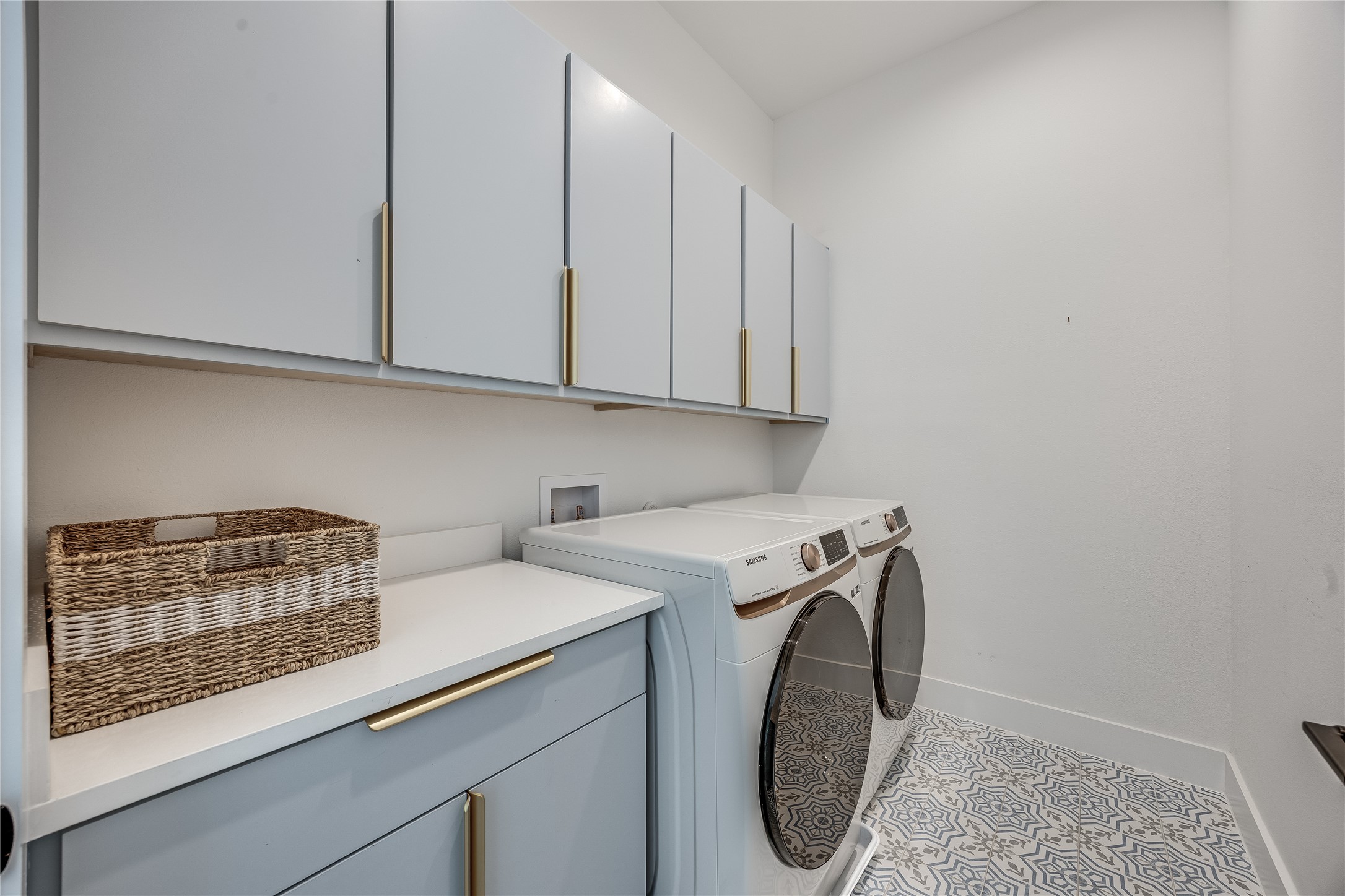 3138 Chisholm Trail Austin, TX 78734 - Photo 22 of 40 a utility room with sink washer and dryer