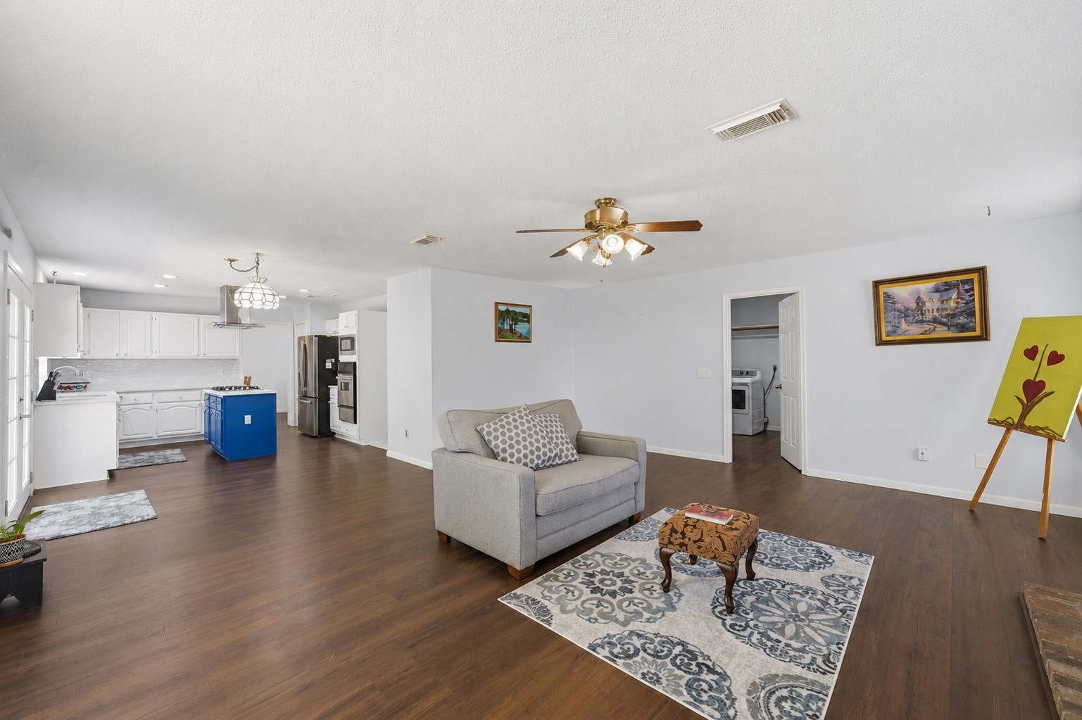 42 Fire Flicker Place Spring, TX 77381 - Photo 17 of 39 Gallery Image 17
