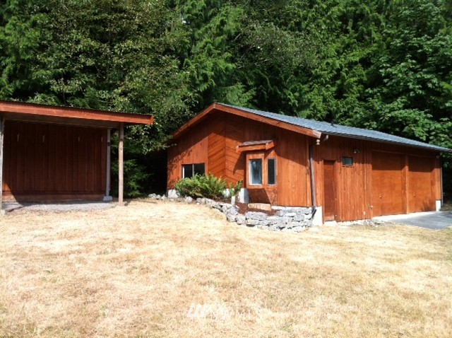 7447 Barred Owl Way Clinton, WA 98236 - Photo 10 of 15 Gallery Image 10