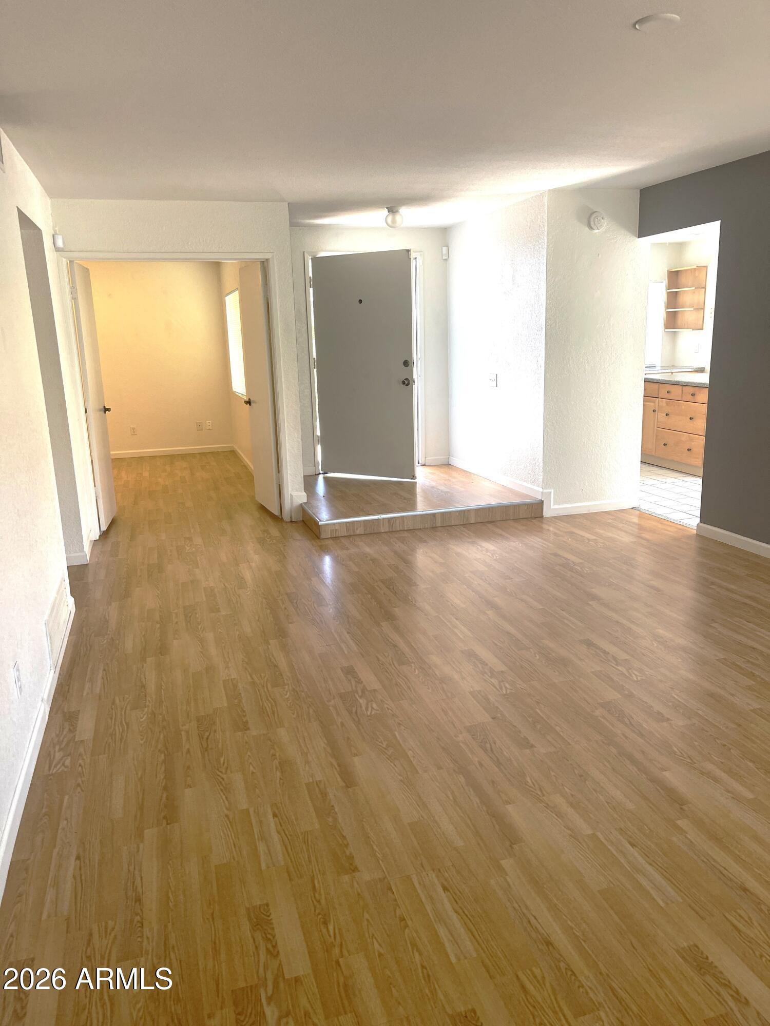 5618 South Rocky Point Road Tempe, AZ 85283 - Photo 10 of 33