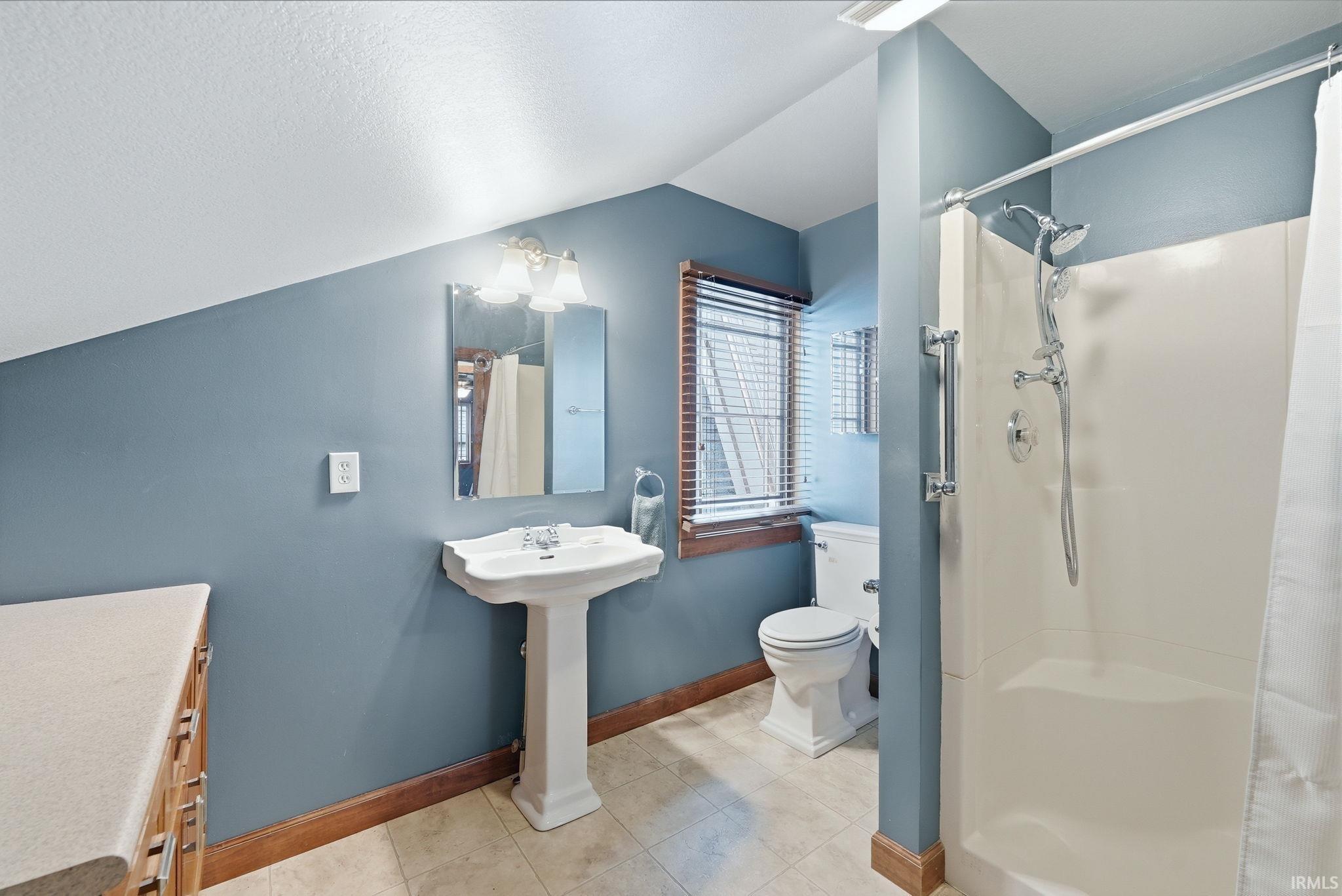 1220 West Wayne Street Fort Wayne, IN 46802 - Photo 27 of 36