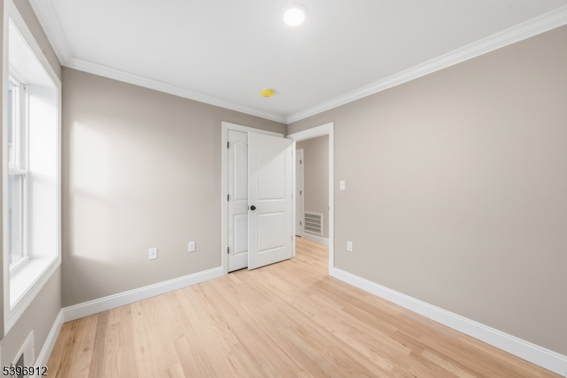 840 Martin Street Elizabeth, NJ 07201 - Photo 25 of 33