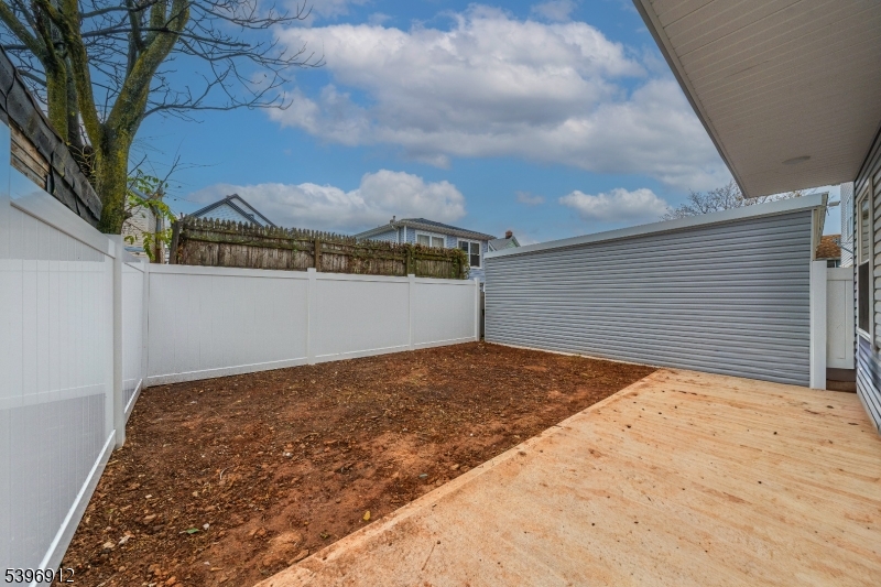 840 Martin Street Elizabeth, NJ 07201 - Photo 32 of 33