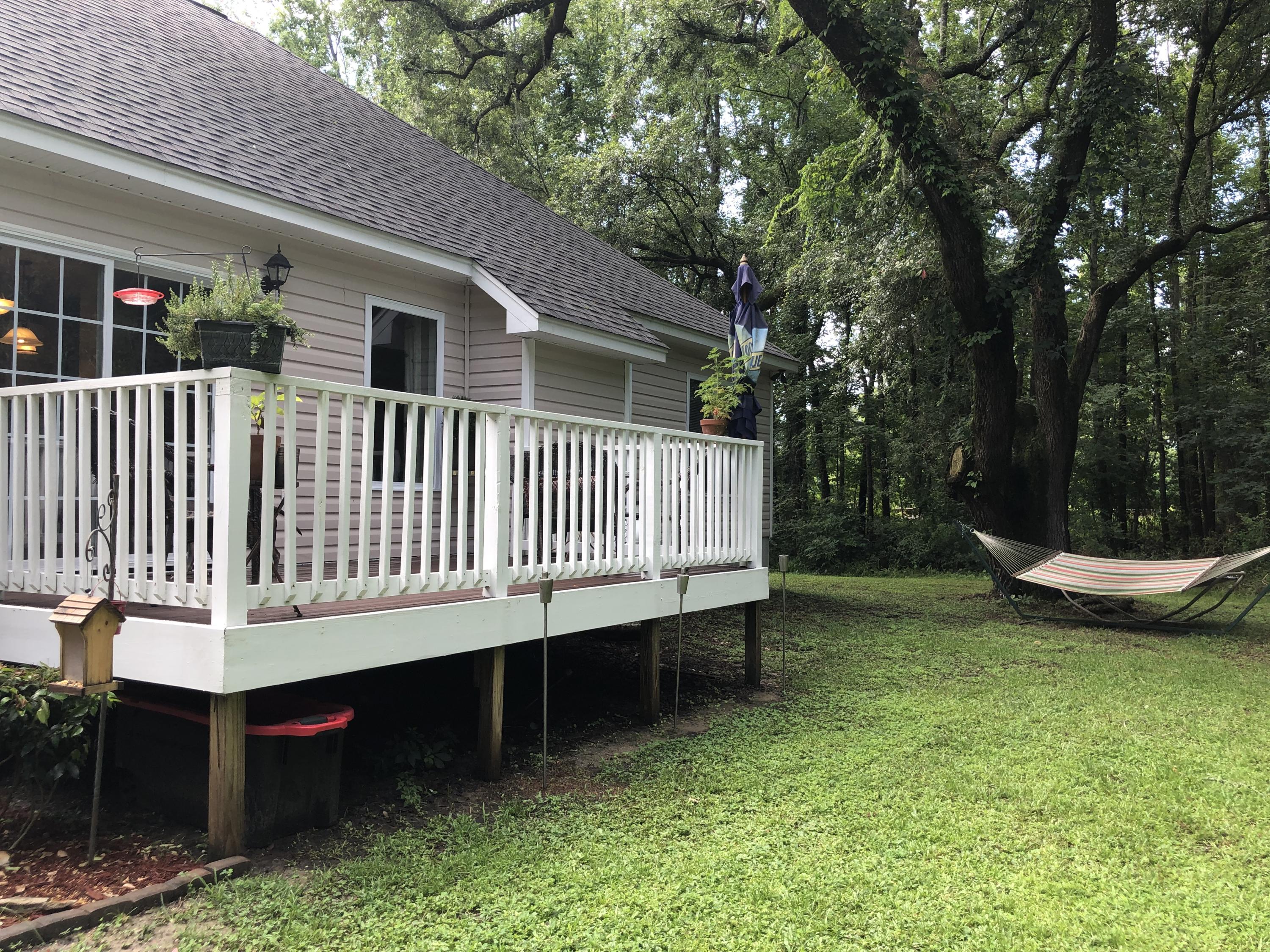 254 Main Road Johns Island, SC 29455 - Photo 3 of 26 Back Deck