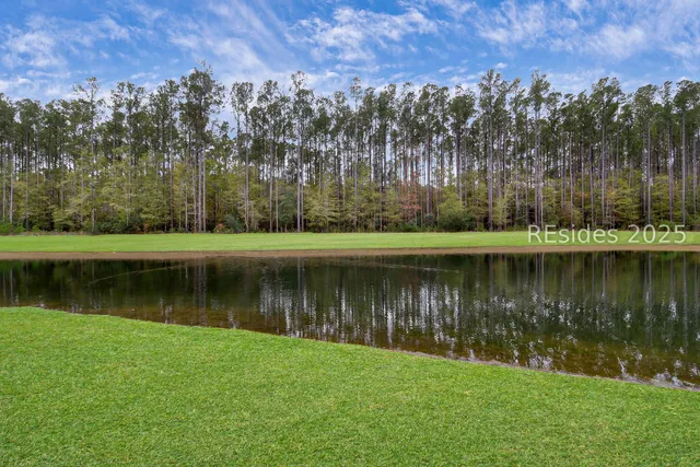 $440,000 | 17 Mainland Lakes Drive, Bluffton, SC 29910