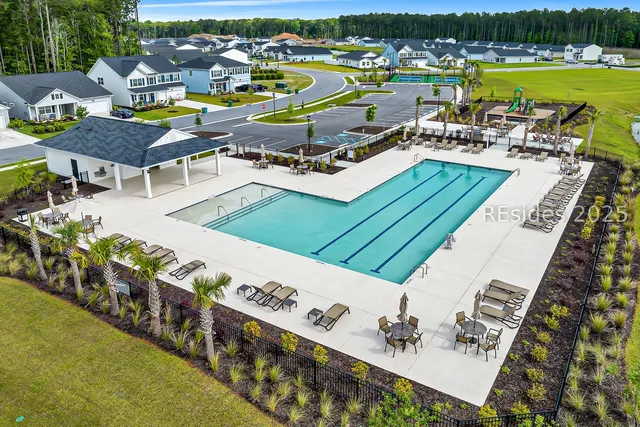 $440,000 | 17 Mainland Lakes Drive, Bluffton, SC 29910