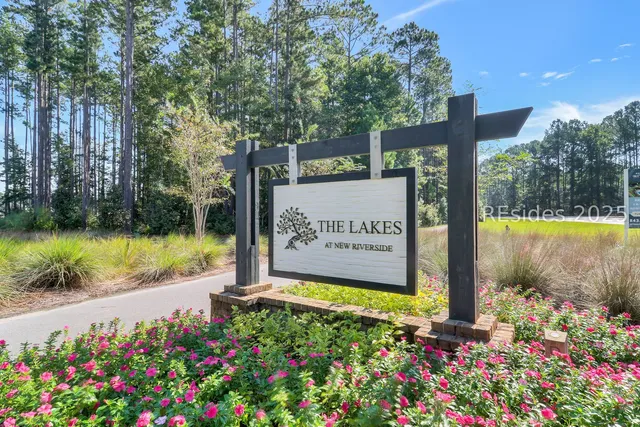 $440,000 | 17 Mainland Lakes Drive, Bluffton, SC 29910