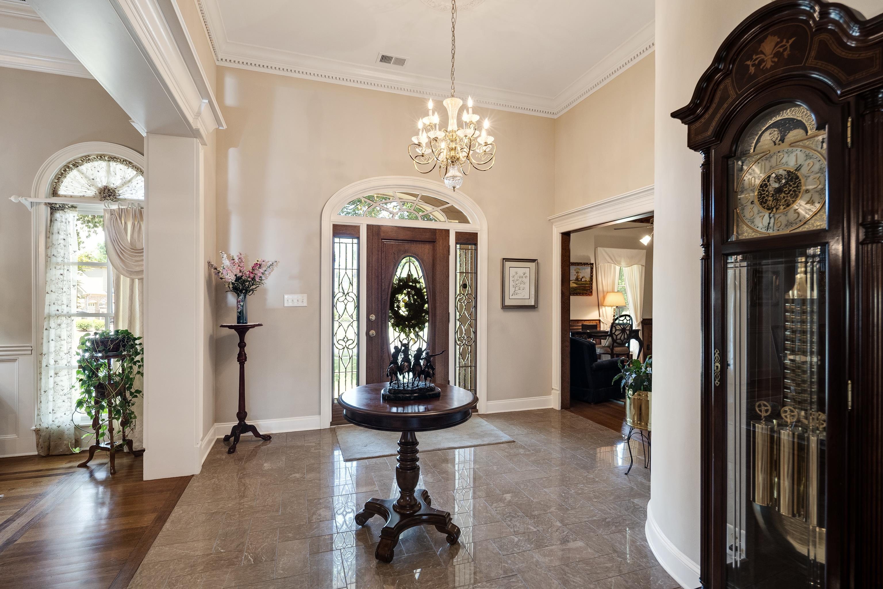 609 Ridge Peaks Drive Collierville, TN 38017 - Photo 3 of 40