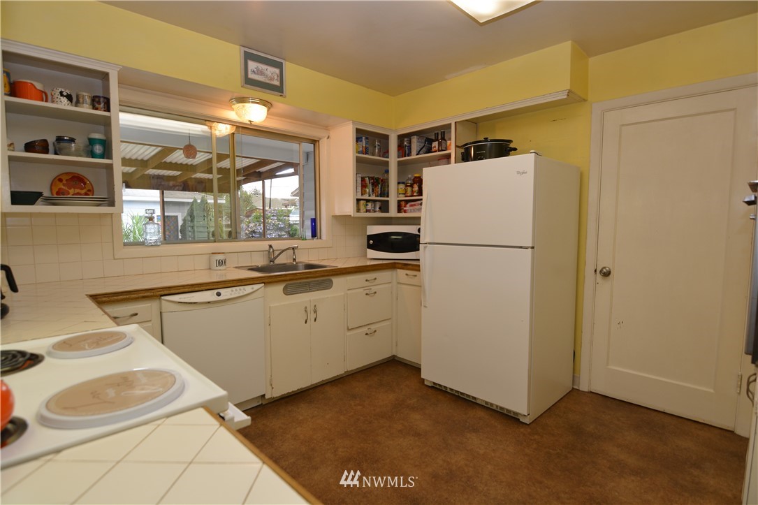 2655 Maple Street Longview, WA 98632 - Photo 11 of 34 Gallery Image 11