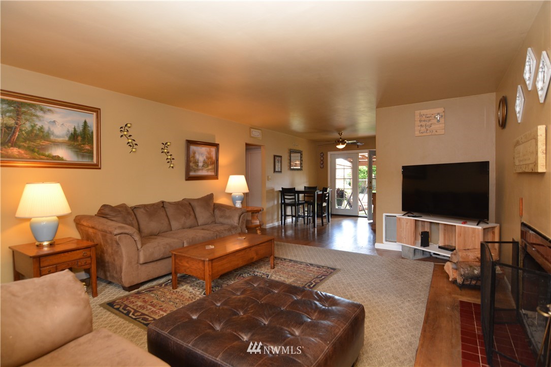 2655 Maple Street Longview, WA 98632 - Photo 7 of 34 Gallery Image 7