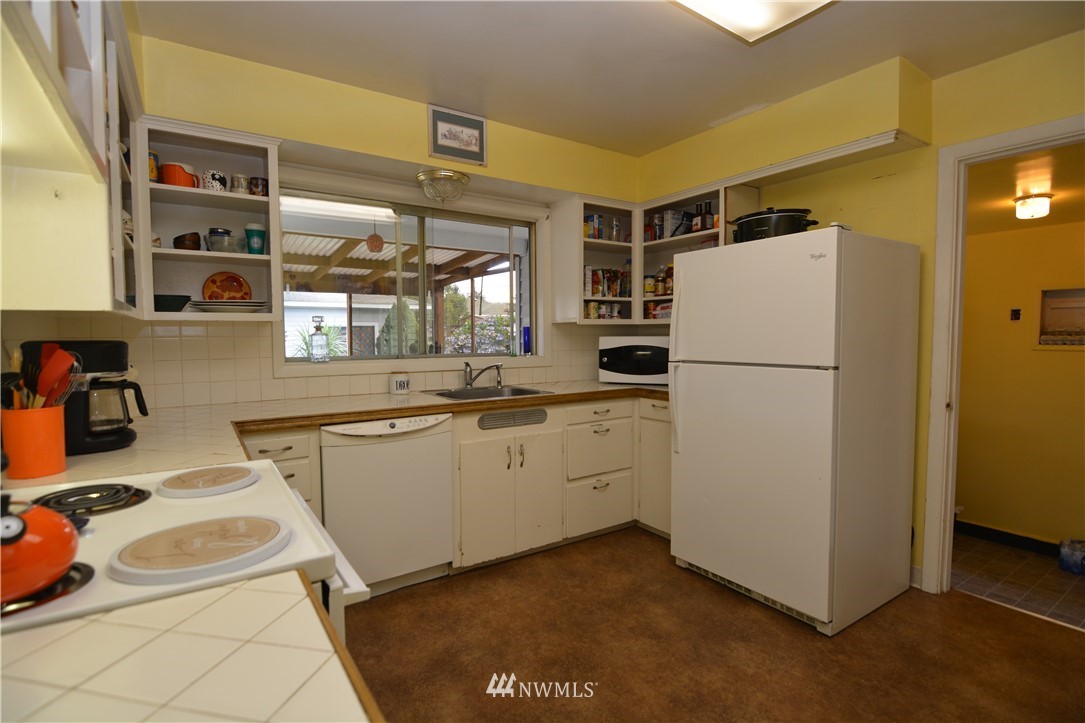 2655 Maple Street Longview, WA 98632 - Photo 9 of 34 Gallery Image 9