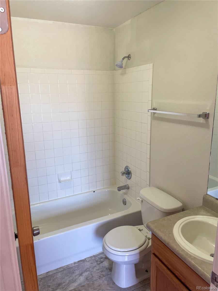3029 Renshaw Street Strasburg, CO 80136 - Photo 26 of 31