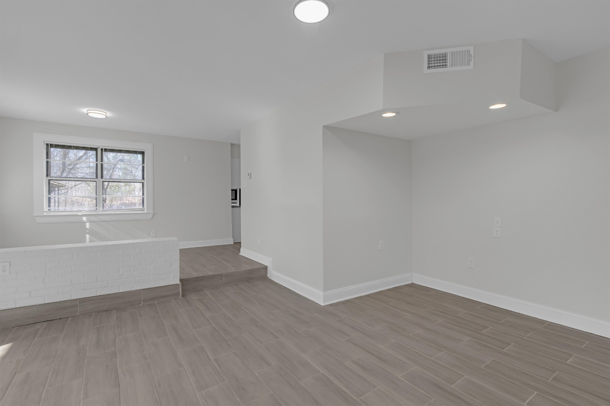 1296 Monasco Road Millington, TN 38053 - Photo 8 of 32 Gallery Image 8
