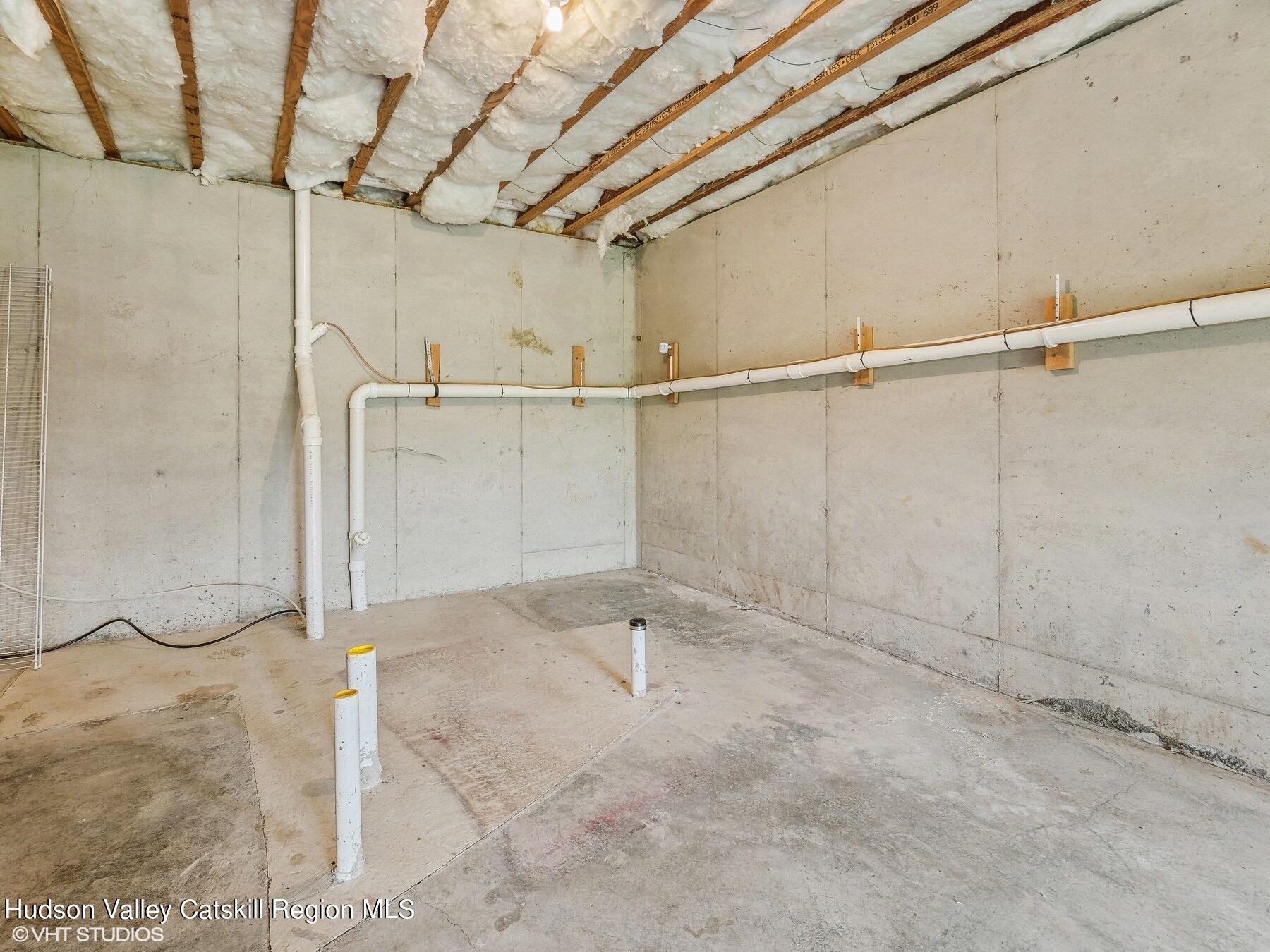 39 Ridgeline Drive Poughkeepsie, NY 12603 - Photo 29 of 35