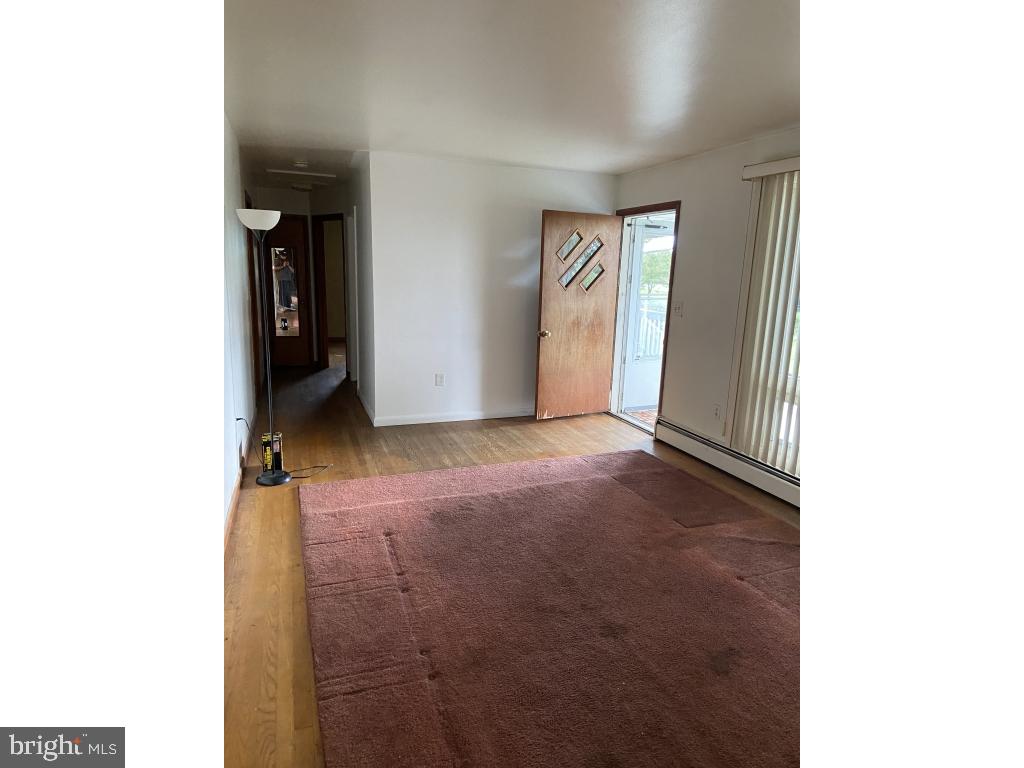 7828 Fingerboard Road Frederick, MD 21704 - Photo 4 of 11