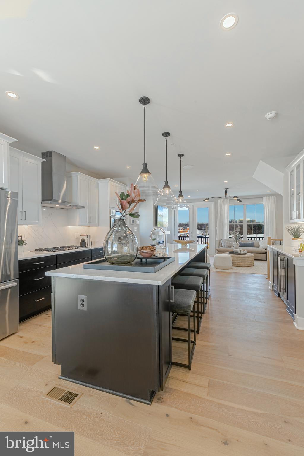 11661 Vantage Hill Road Reston, VA 20190 - Photo 15 of 25