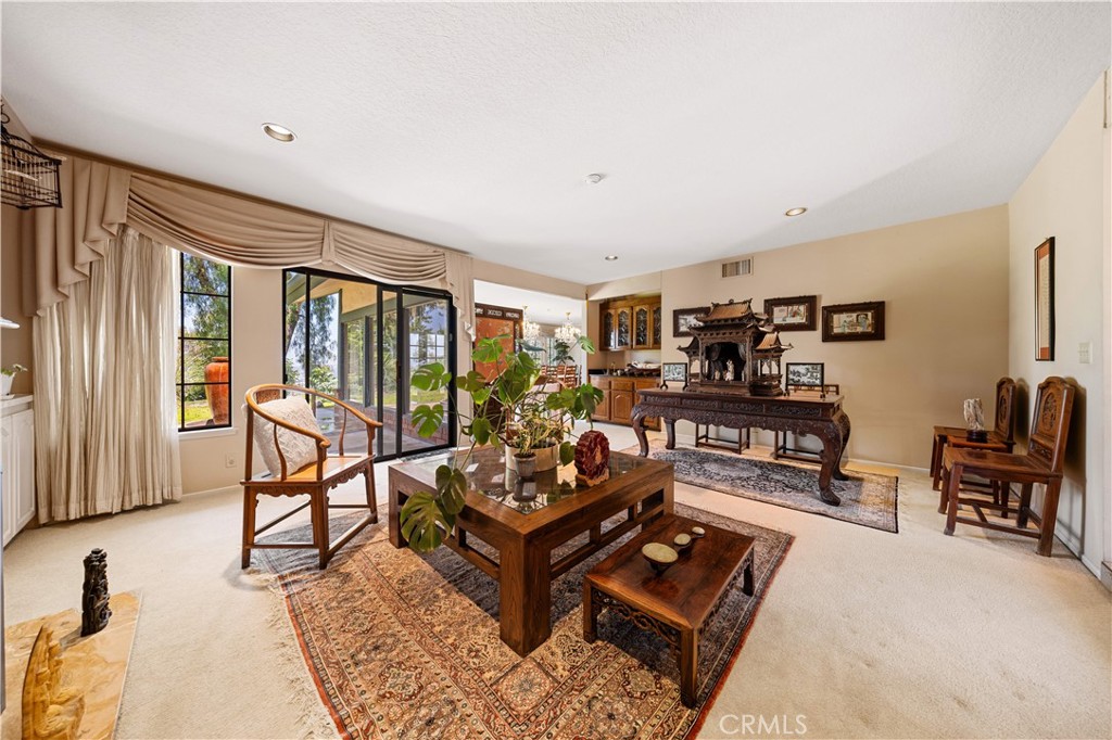 2360 Oakleaf Canyon Road Walnut, CA 91789 - Photo 9 of 61