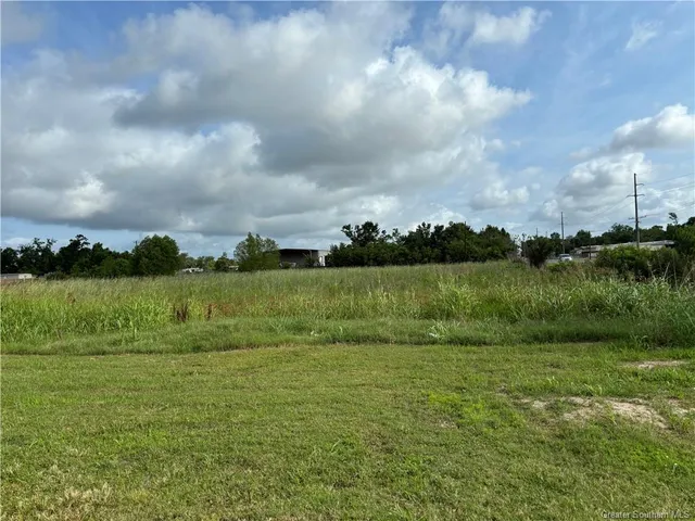 $950,000 | 27 S Highway, Sulphur, LA 70665