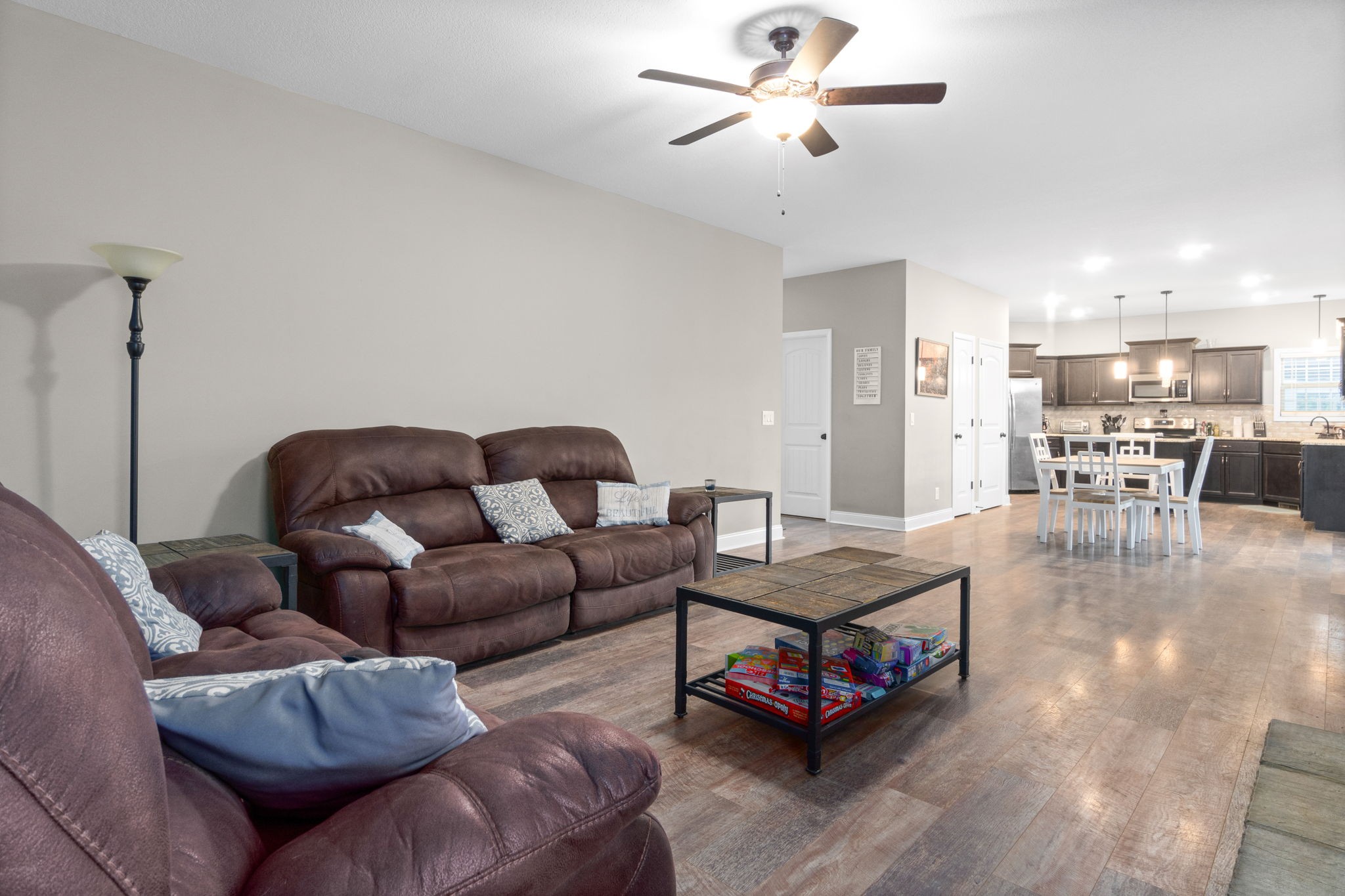 1011 Barnhill Road Clarksville, TN 37043 - Photo 12 of 33 Gallery Image 12