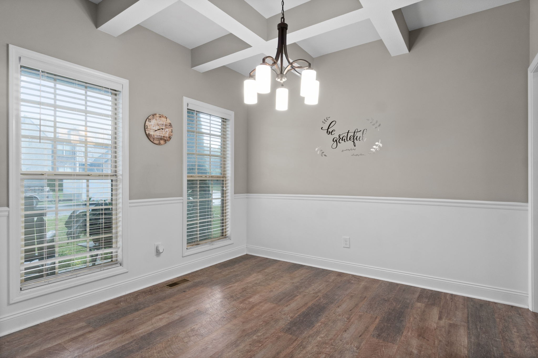 1011 Barnhill Road Clarksville, TN 37043 - Photo 6 of 33 Gallery Image 6