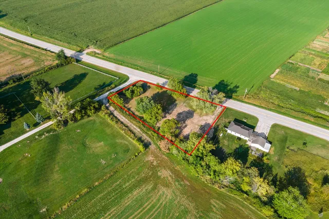 $52,000 | N1970 Highway 32, Holland, WI 53070