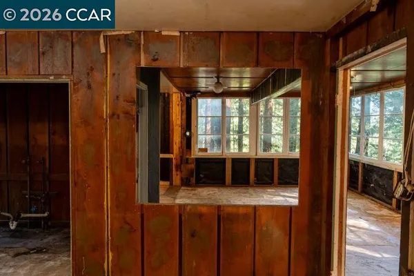 $325,000 | 17850 Santa Rosa Avenue, Guerneville, CA 95446