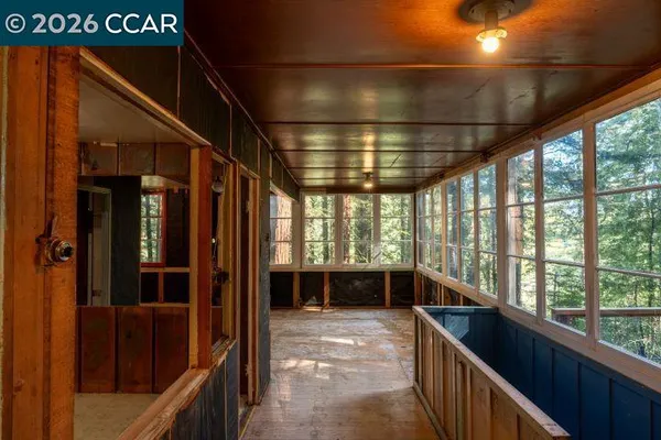 $325,000 | 17850 Santa Rosa Avenue, Guerneville, CA 95446