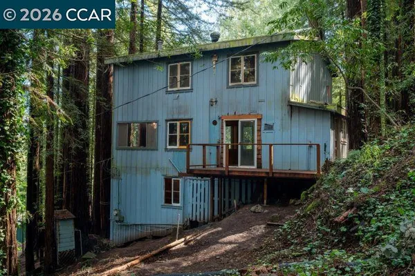 $325,000 | 17850 Santa Rosa Avenue, Guerneville, CA 95446