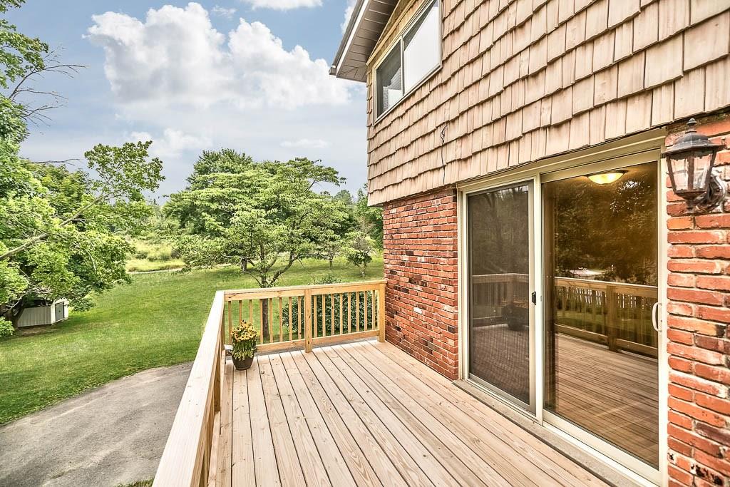 2227 Rochester Road Franklin Park, PA 15237 - Photo 5 of 21 Gallery Image 5