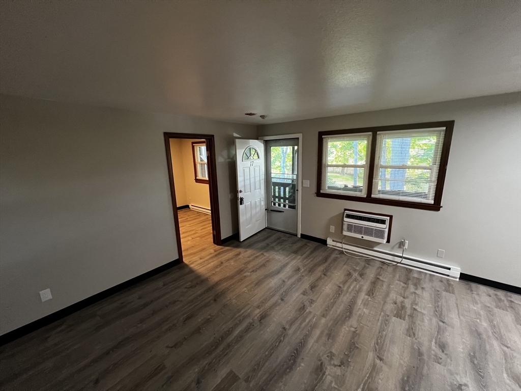 438 Springfield Street Agawam, MA 01001 - Photo 8 of 9