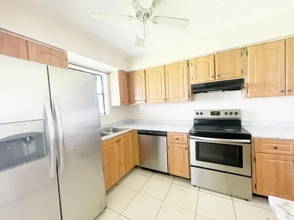 $1,999 | 2304 Seaside Drive, Greenacres, FL 33463