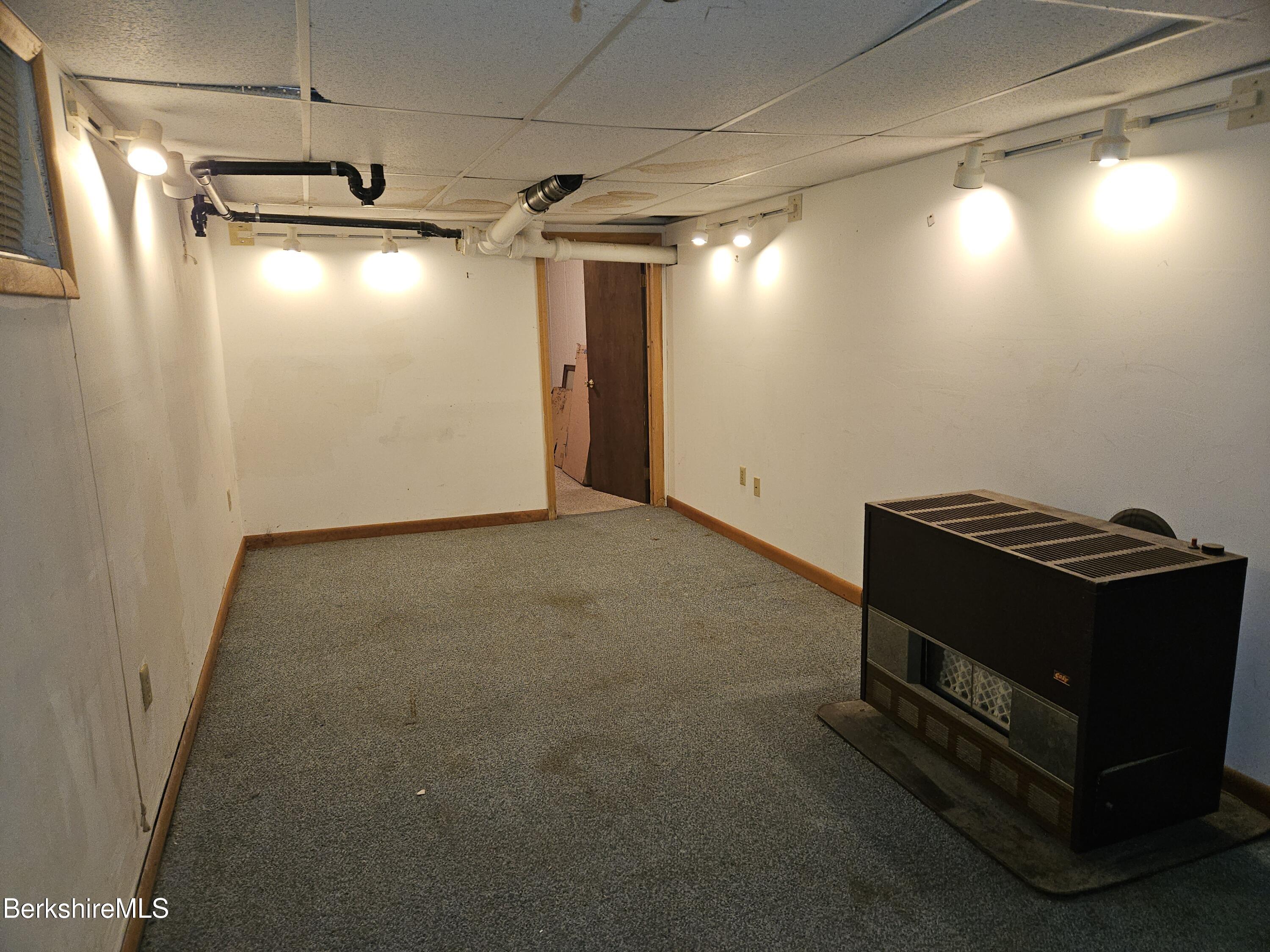 269 2nd Street Pittsfield, MA 01201 - Photo 34 of 39 a room with an empty space