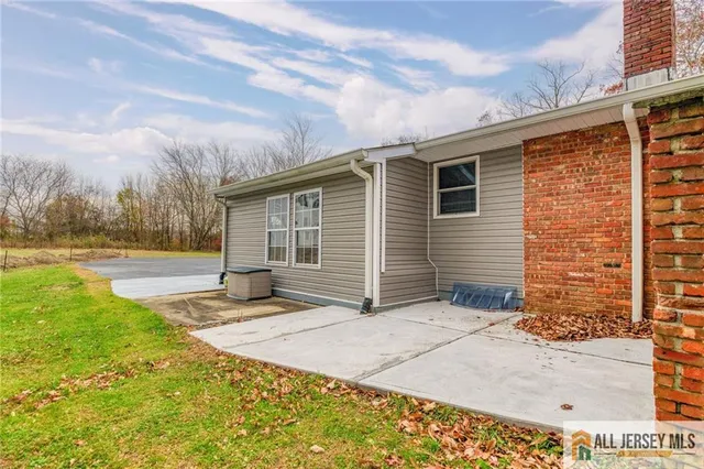a view of backyard of house